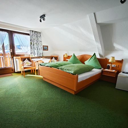 Café-Pension Feldbergblick Titisee-Neustadt Eksteriør billede