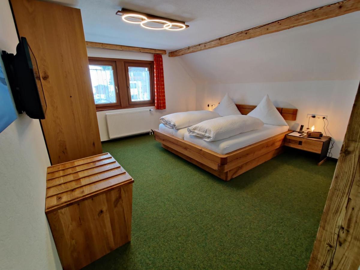 Café-Pension Feldbergblick Titisee-Neustadt Eksteriør billede