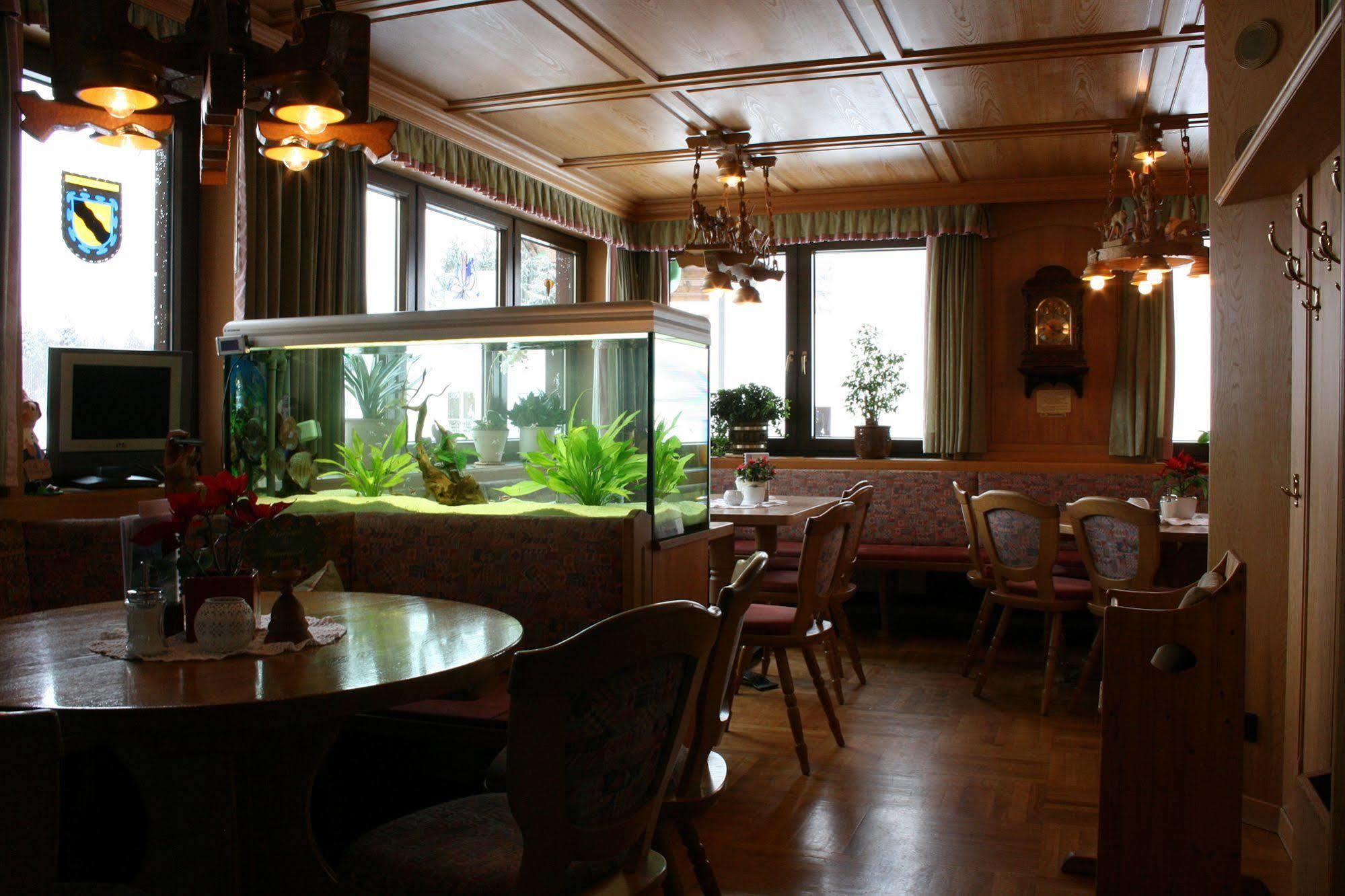 Café-Pension Feldbergblick Titisee-Neustadt Eksteriør billede